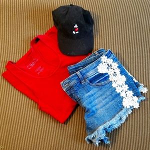 2/$15 Cute Floral Shorts